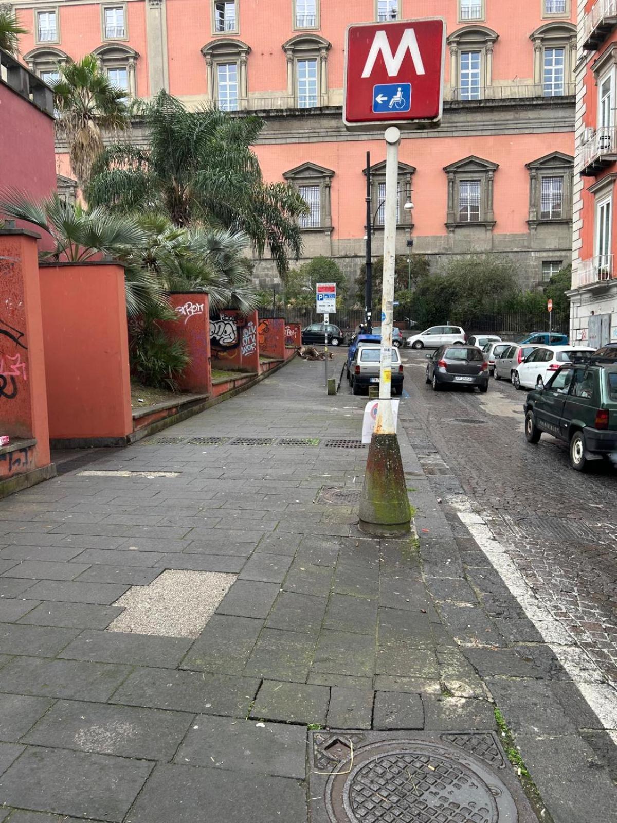 B&B House Napoli Cavour ภายนอก รูปภาพ
